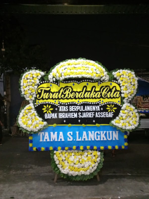 Papan Bunga Duka di Nikogwe